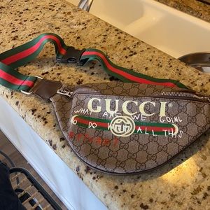 Gucci Fanny pack
